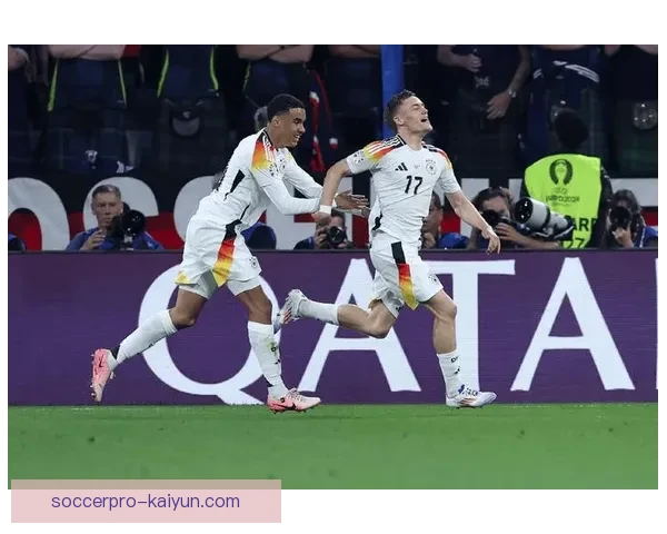 德甲转会窗开启，多支球队争夺新星，市场竞争力提升引发关注