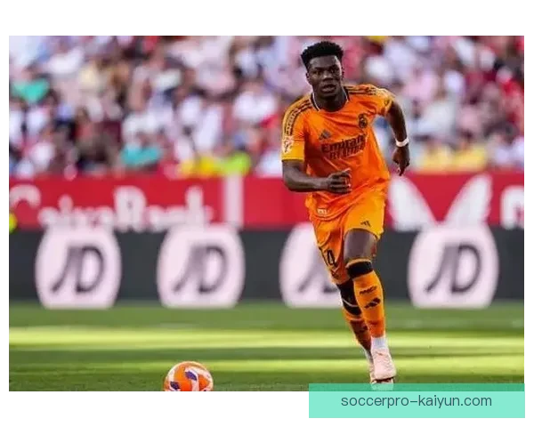 楚阿梅尼持续发挥中场屏障作用，球队防守表现稳健提升