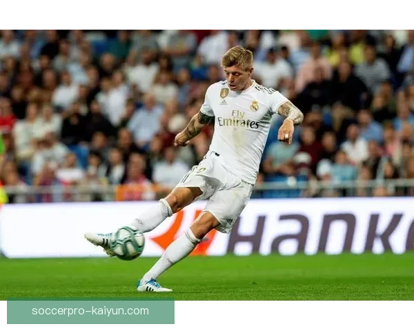 赖斯本赛季传球表现稳健，关键传球与成功率持续提升